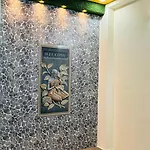 Jadon Homestay Near Prem Mandir